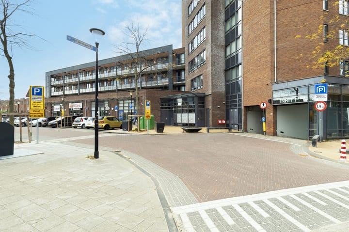 Foto 6 van Reuchlinhaven 68