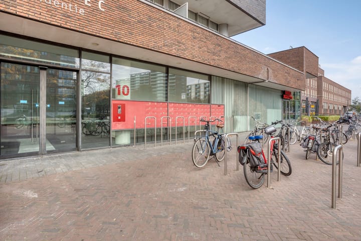 Foto 7 van Mooienhof 10-81