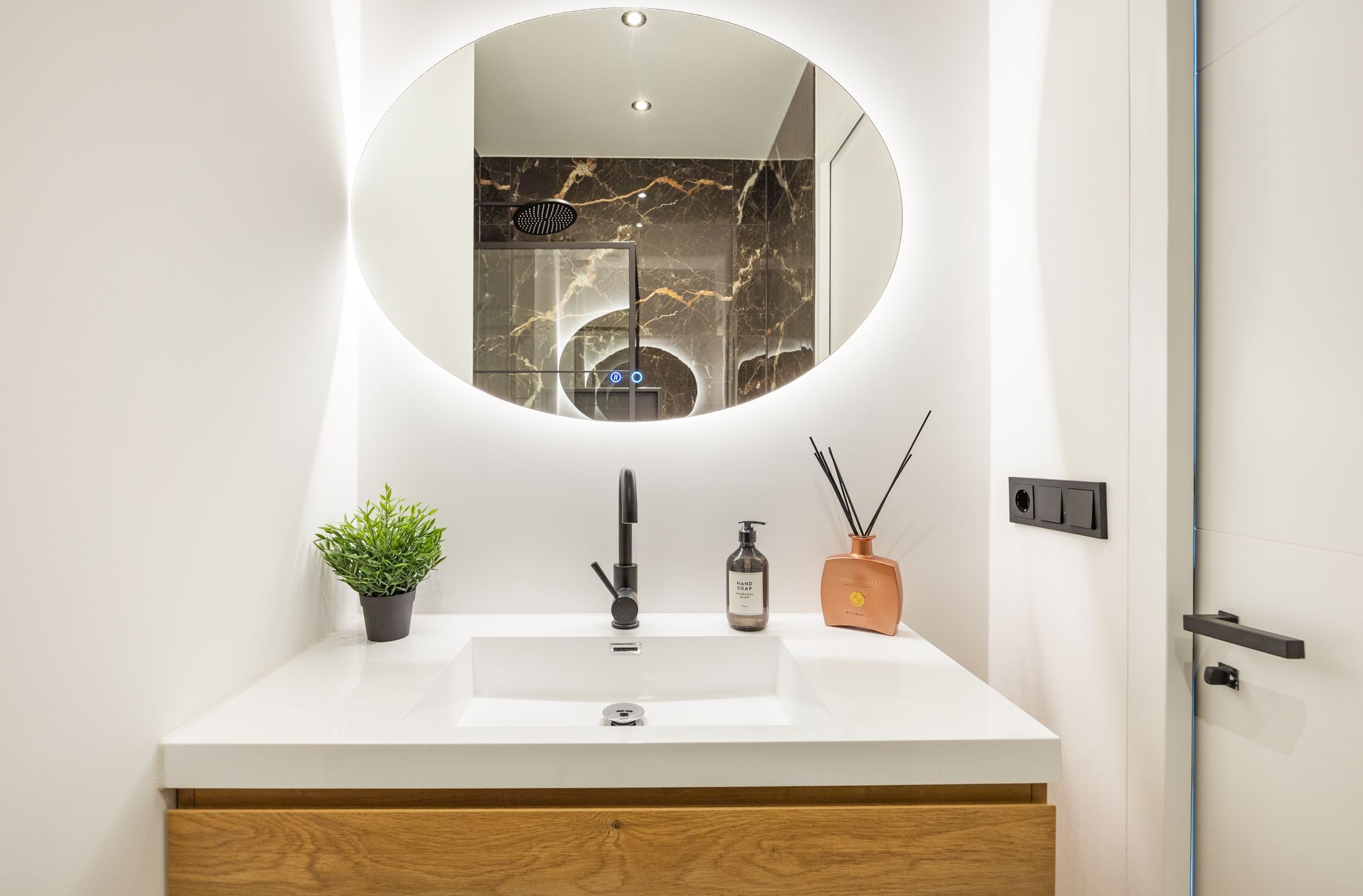 Foto 60 van Srefidensiplein 76-A