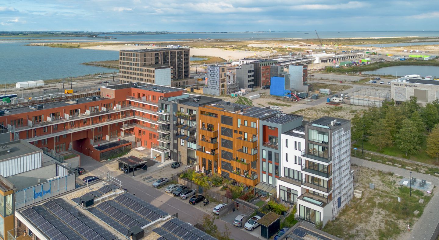 Foto 64 van Srefidensiplein 76-A