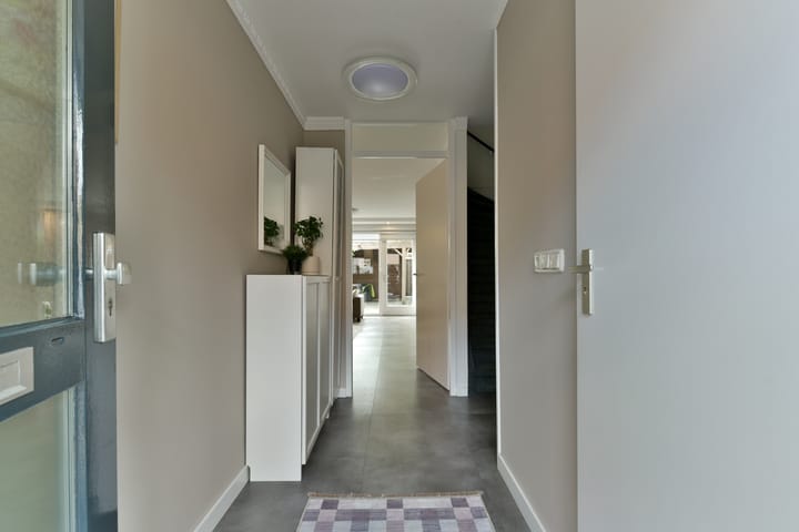 Foto 8 van Charlotte van Bourbondreef 50