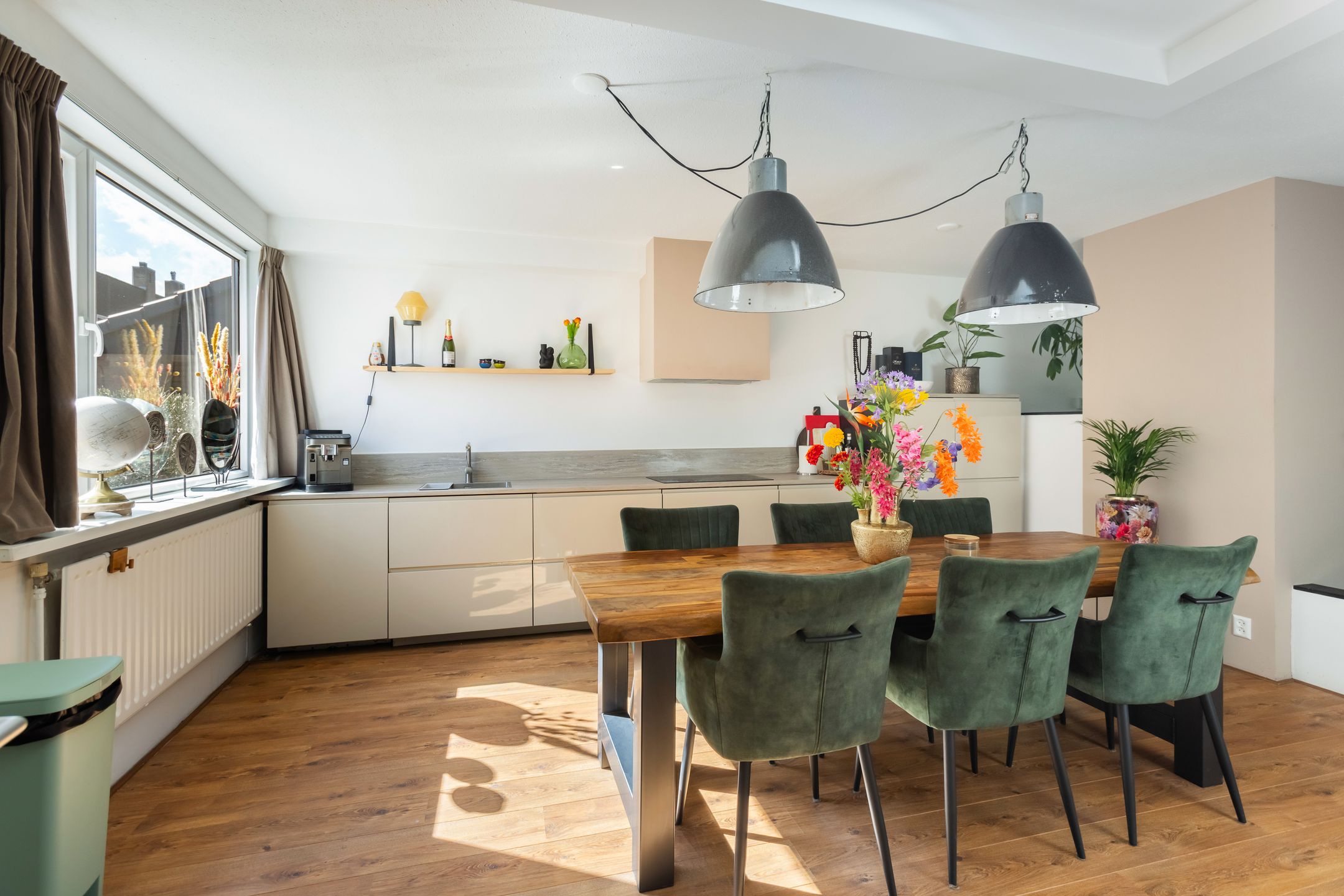 Foto 9 van Londenseplein 104