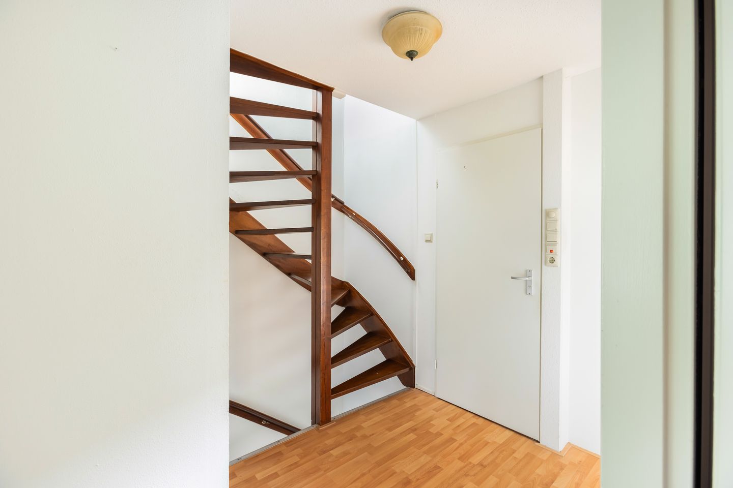 Foto 25 van Londenseplein 104