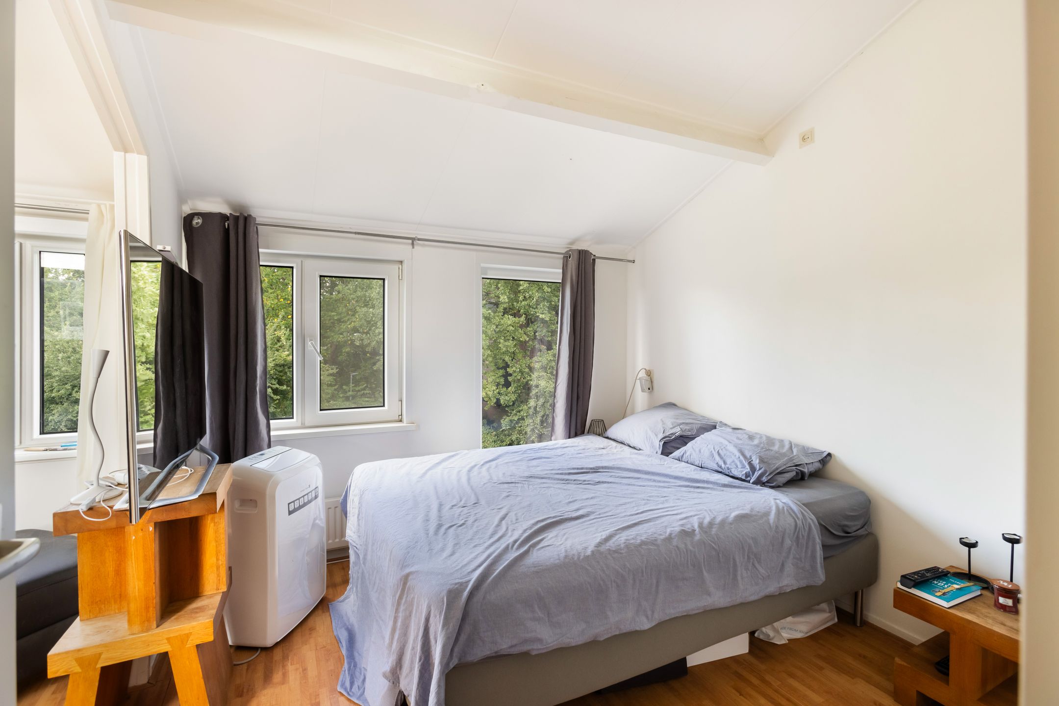 Foto 33 van Londenseplein 104