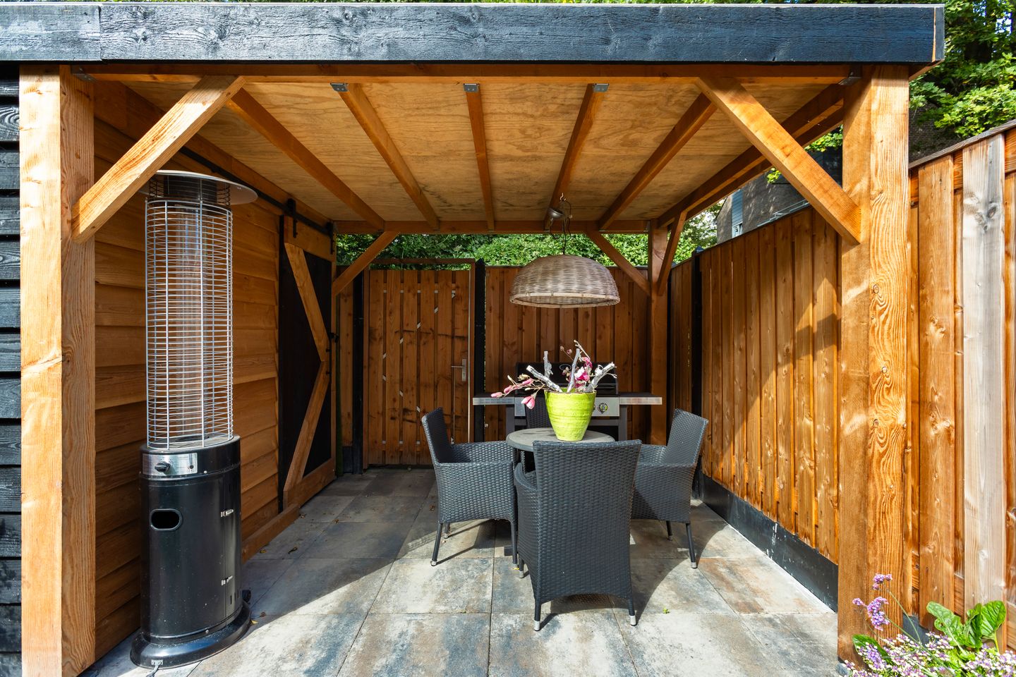 Foto 40 van Londenseplein 104