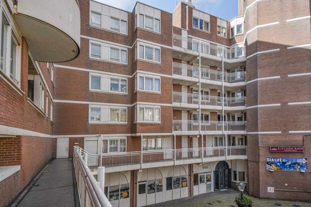 Foto 8 van Gevers Deynootplein 201