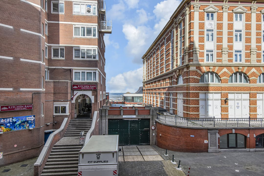 Foto 7 van Gevers Deynootplein 201