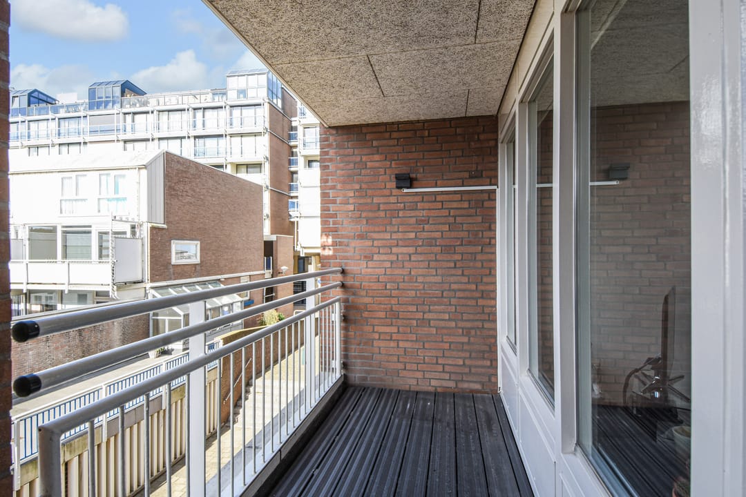 Foto 23 van Gevers Deynootplein 201