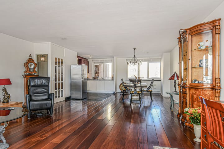 Foto 25 van Gevers Deynootplein 201