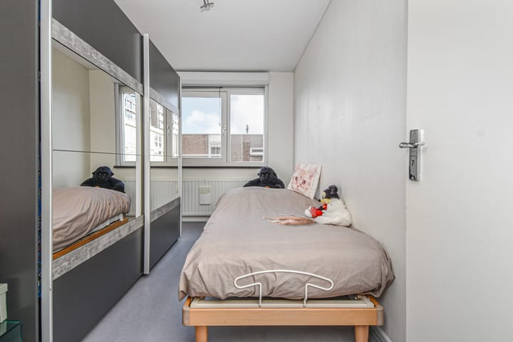 Foto 39 van Gevers Deynootplein 201