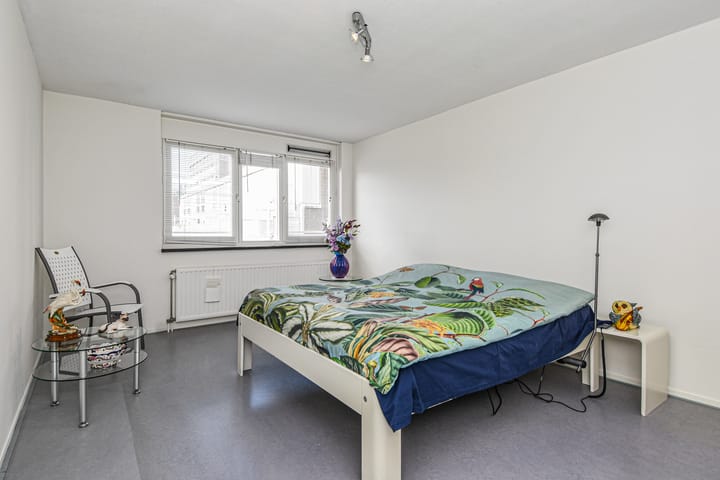 Foto 40 van Gevers Deynootplein 201