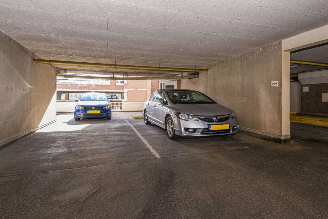 Foto 47 van Gevers Deynootplein 201