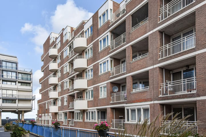 Foto 51 van Gevers Deynootplein 201