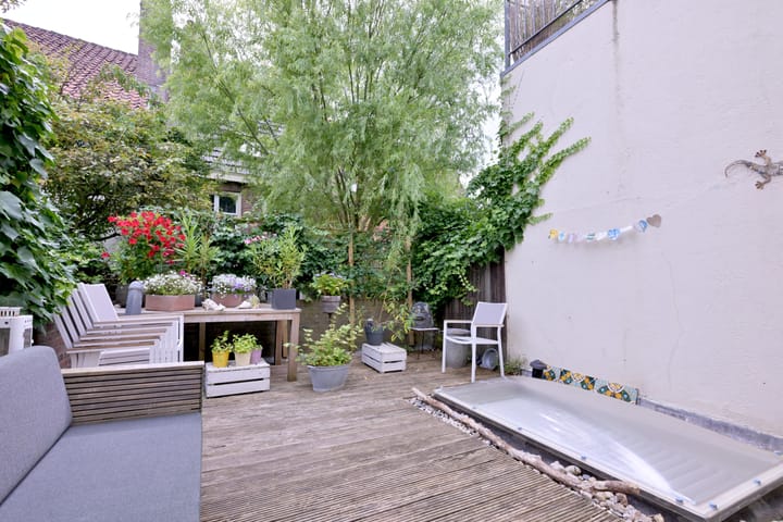 Foto 22 van Broederenkerkplein 19