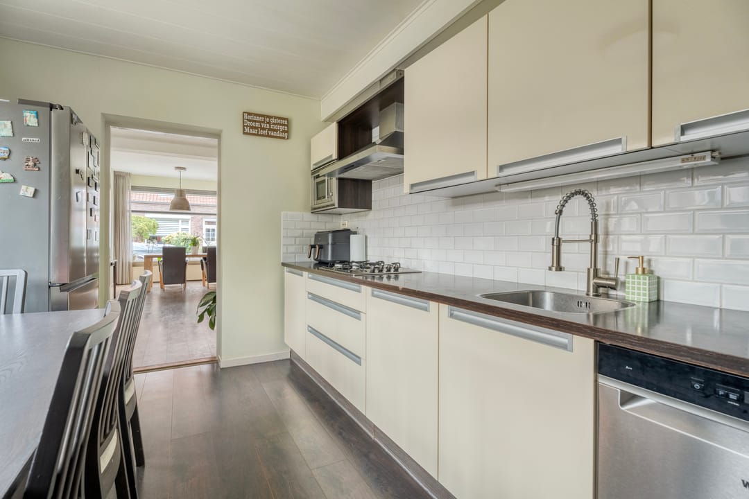 Foto 13 van Pastoor Oomenlaan 22