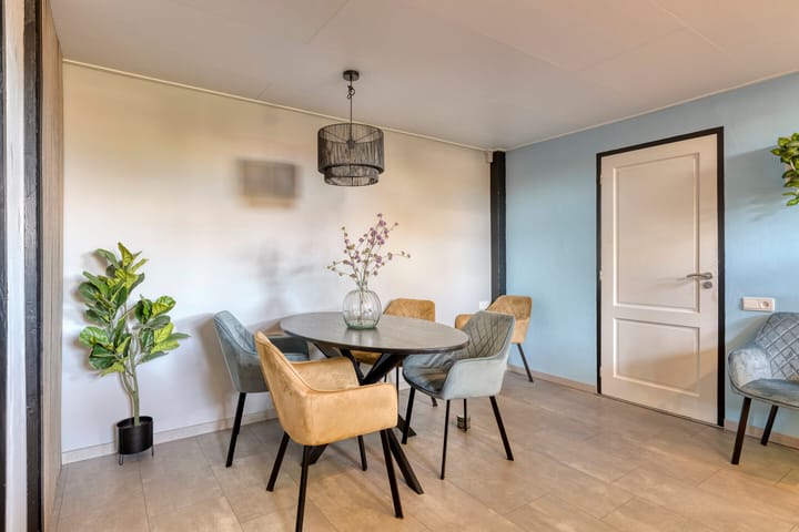 Photo 42 of Vennen 5-A