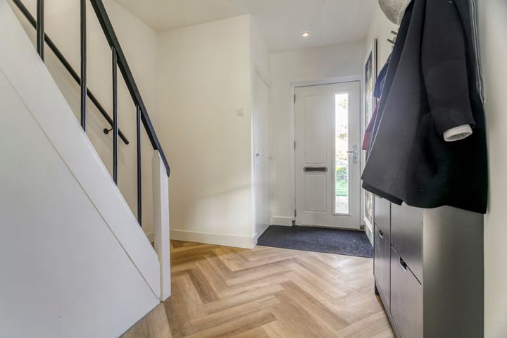 Foto 11 van Koningsvarenstraat 23