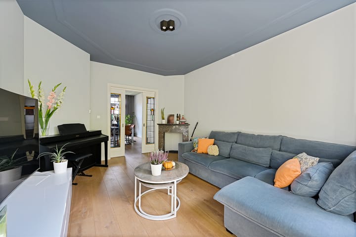 Photo 13 of Van Zuylen van Nijeveltstraat 364