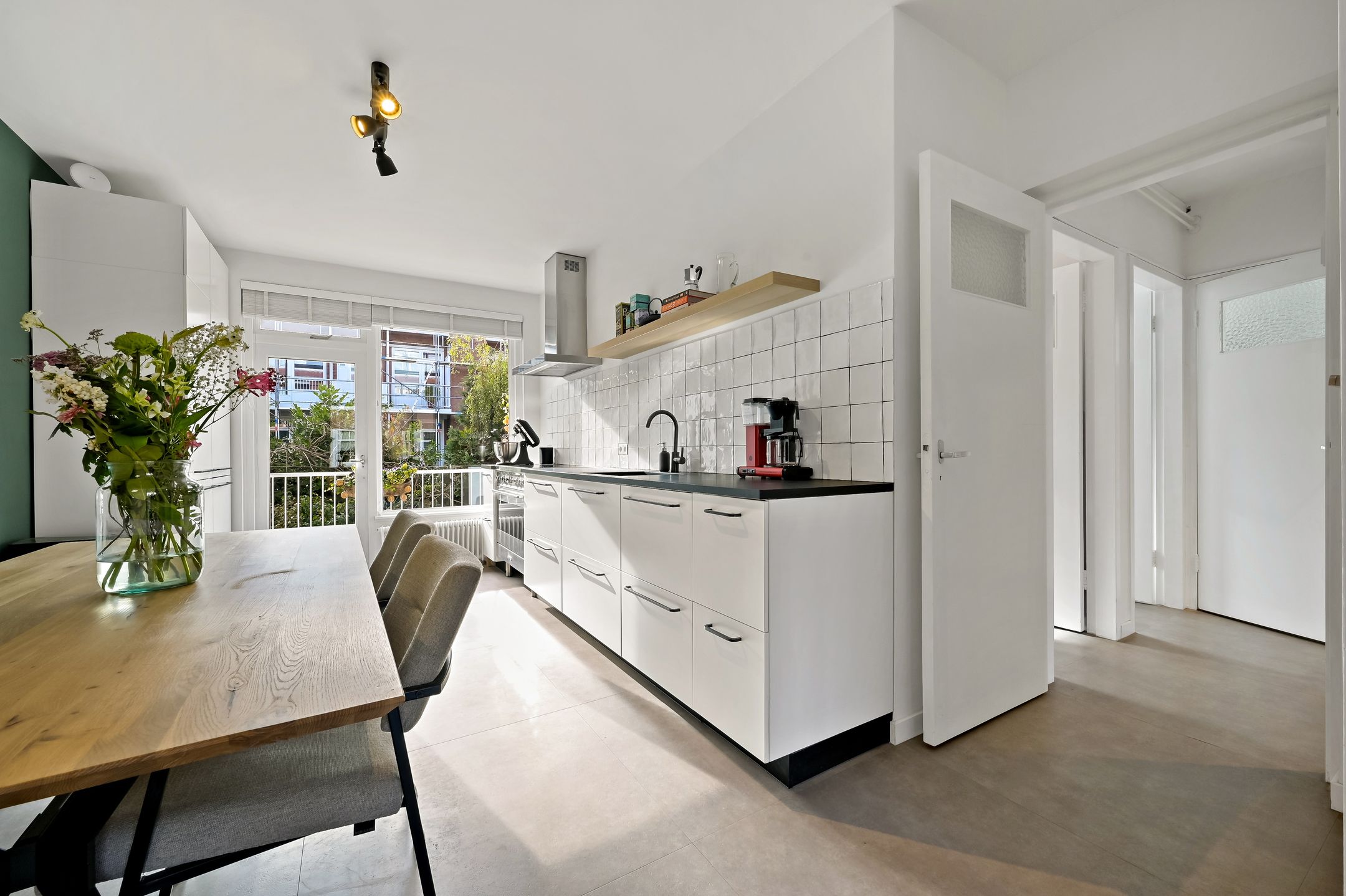 Photo 9 of Theresiastraat 297