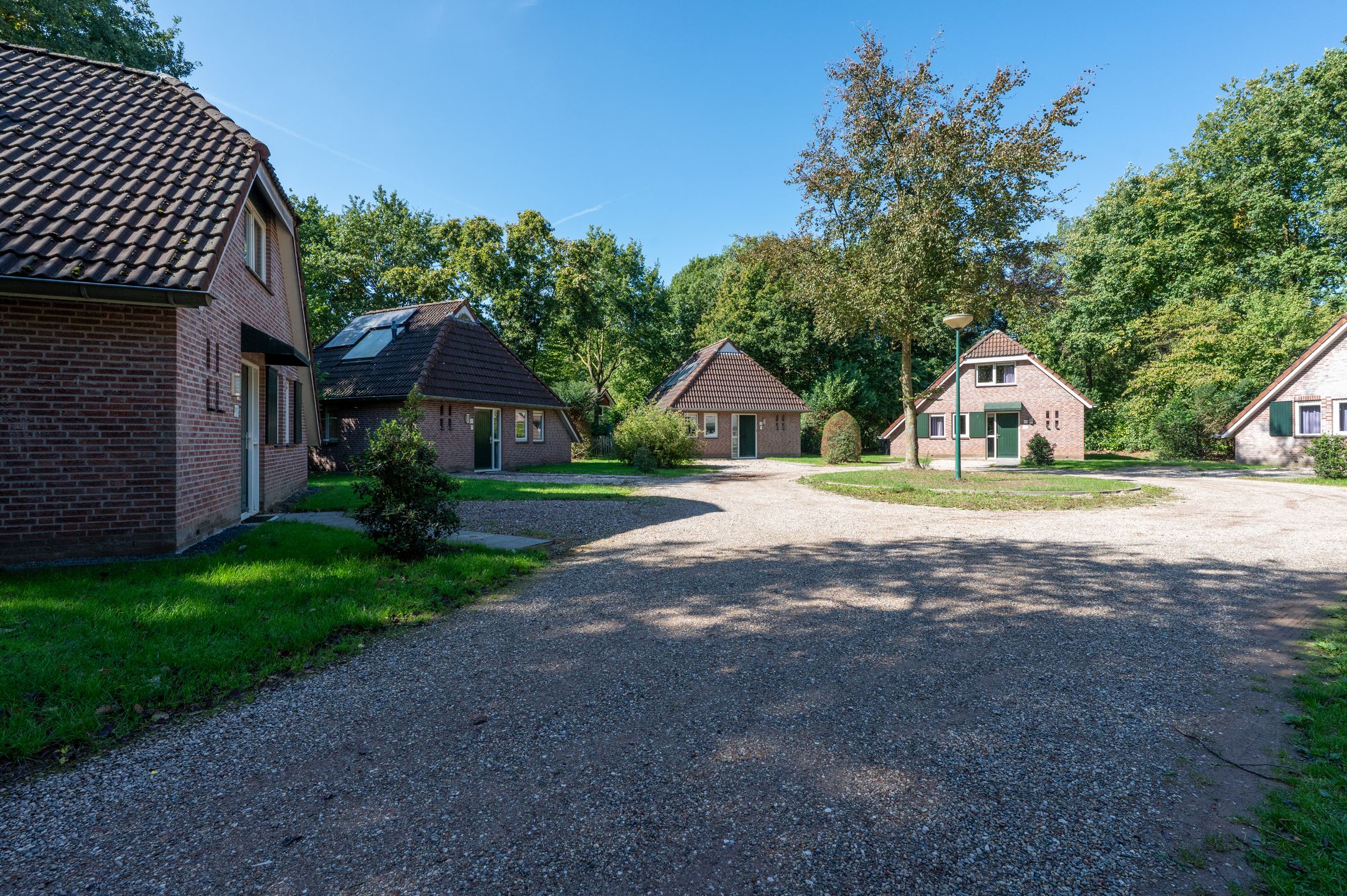 3-bedroom freehold villa in Braamt — photo 3 of 5