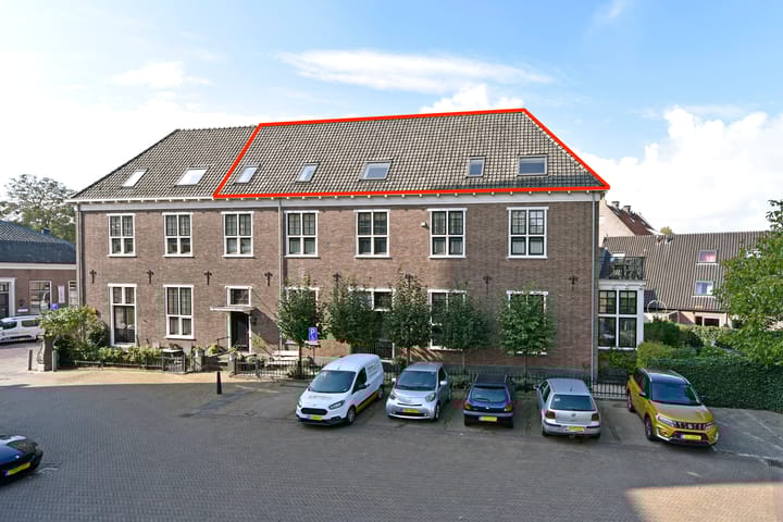 Foto 2 van Klooster Leuterstraat 31-09