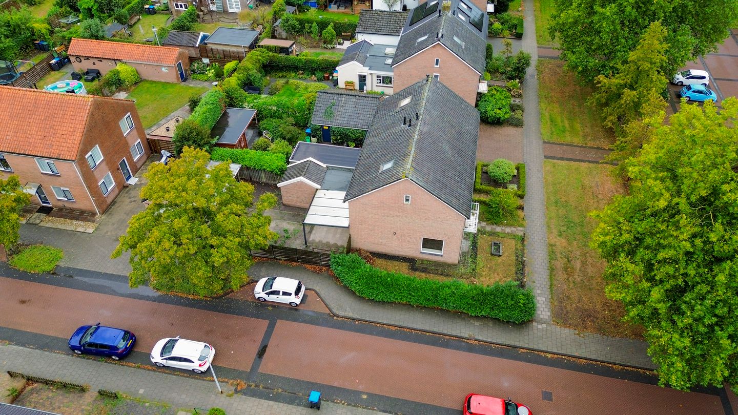 Foto 49 van President Kennedystraat 12