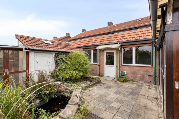 Foto 3 van van der Renneweg 20