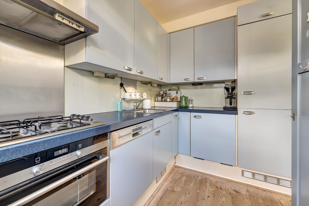 Photo 17 of Van Manderstraat 24