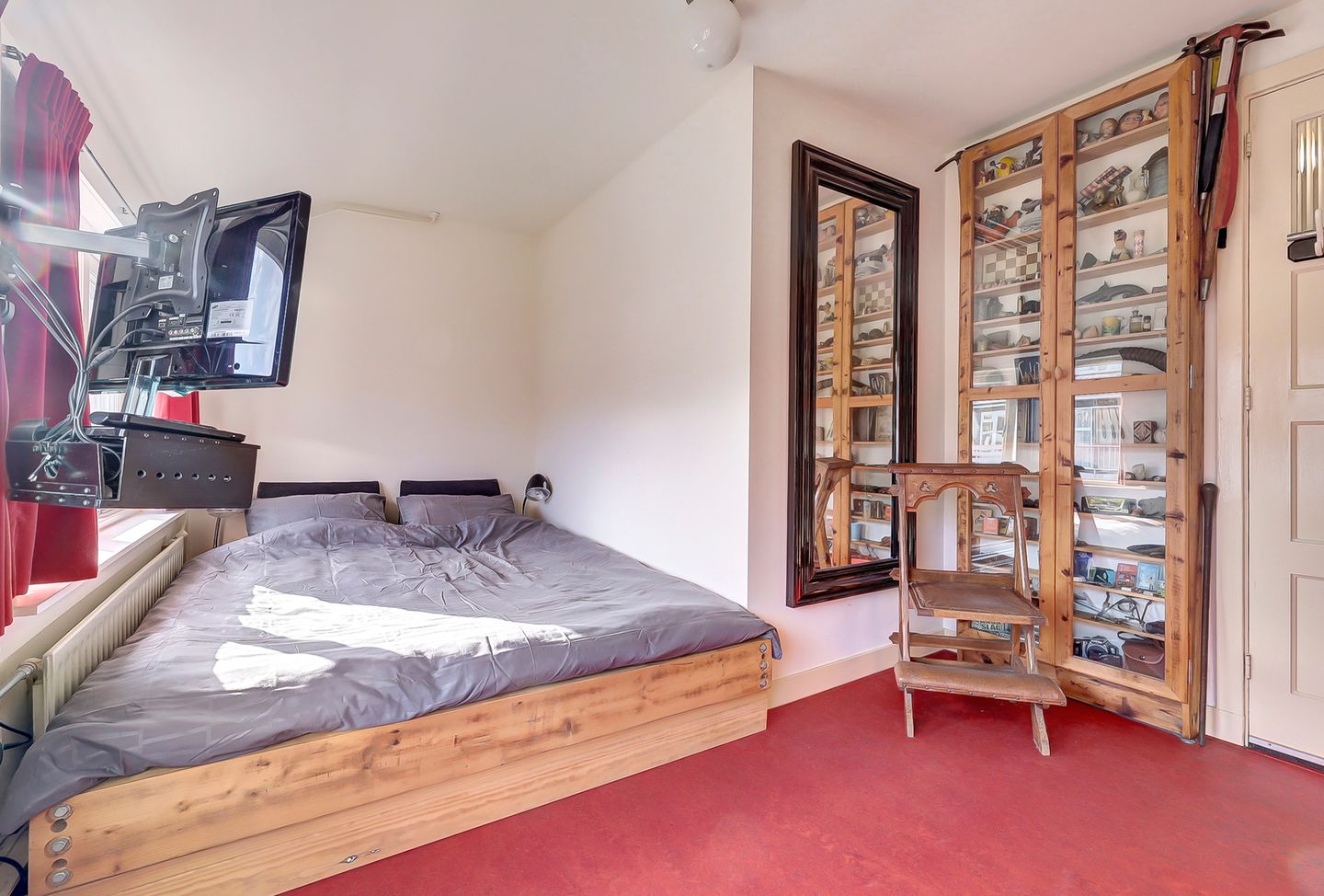 Photo 20 of Van Manderstraat 24