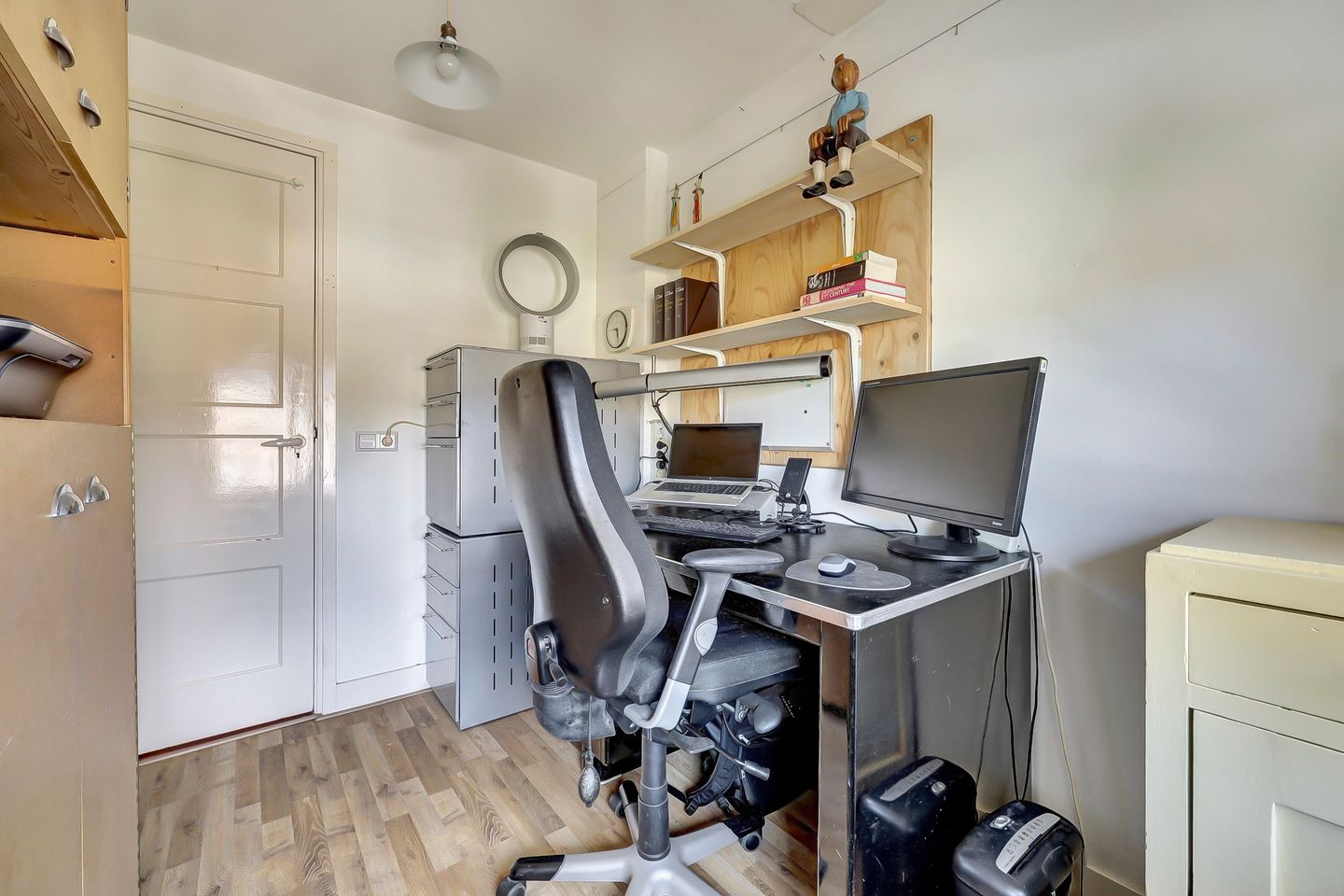 Photo 25 of Van Manderstraat 24