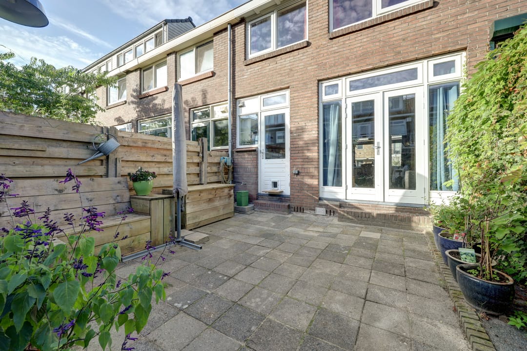 Photo 31 of Van Manderstraat 24