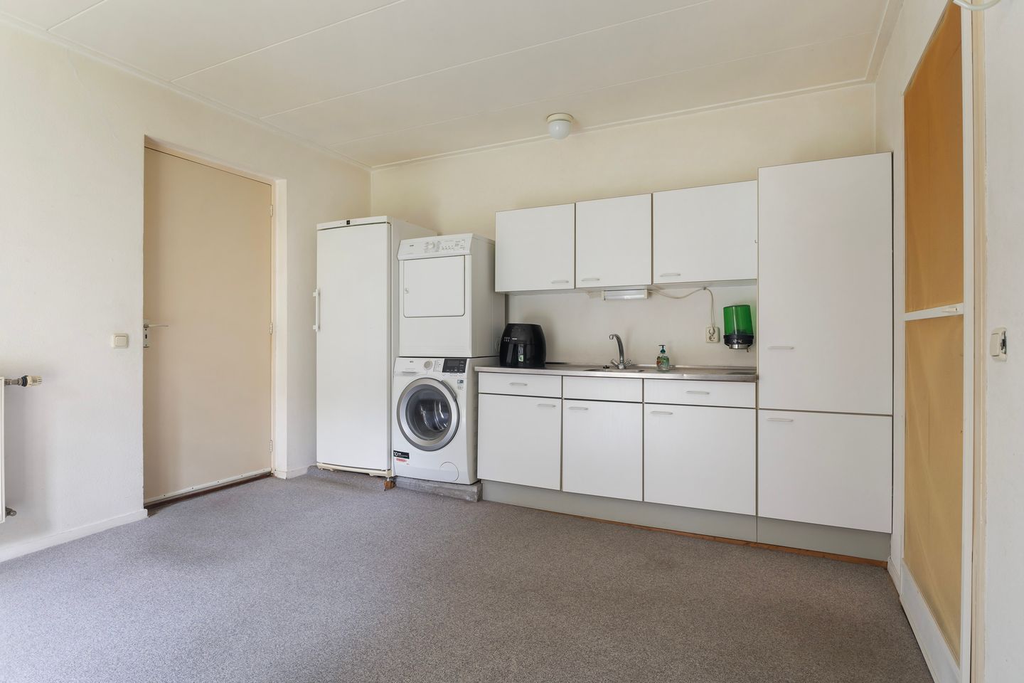 Photo 19 of Rijksstraatweg 98