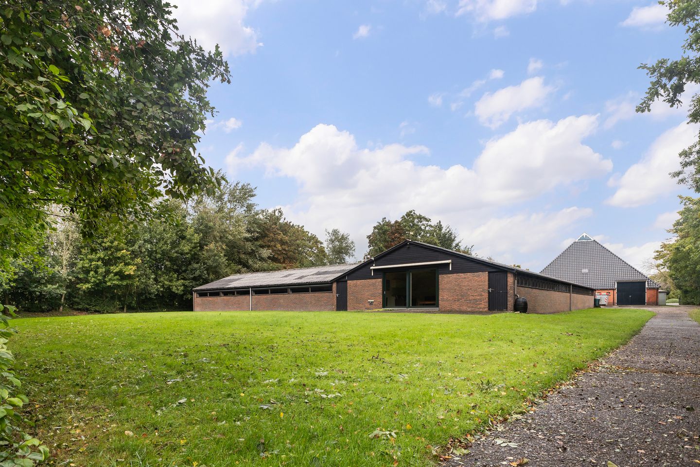 Photo 40 of Rijksstraatweg 98