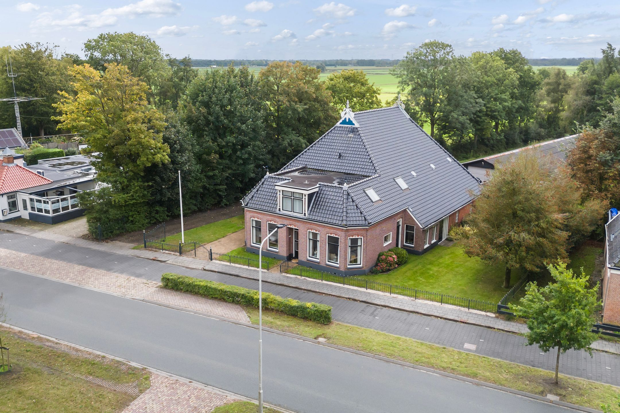 Photo 48 of Rijksstraatweg 98