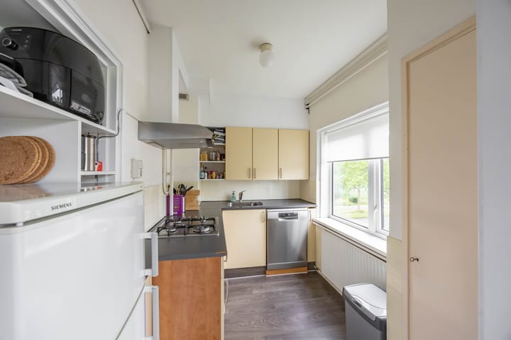 Photo 19 of Van Ketwich Verschuurlaan 109