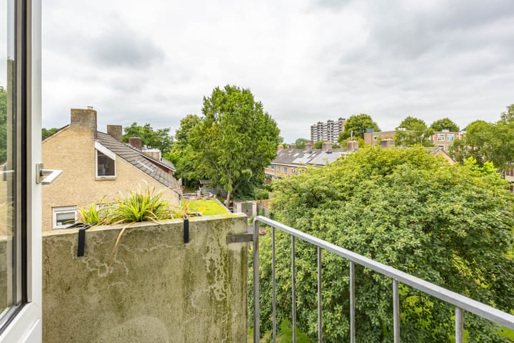 Photo 26 of Van Ketwich Verschuurlaan 109