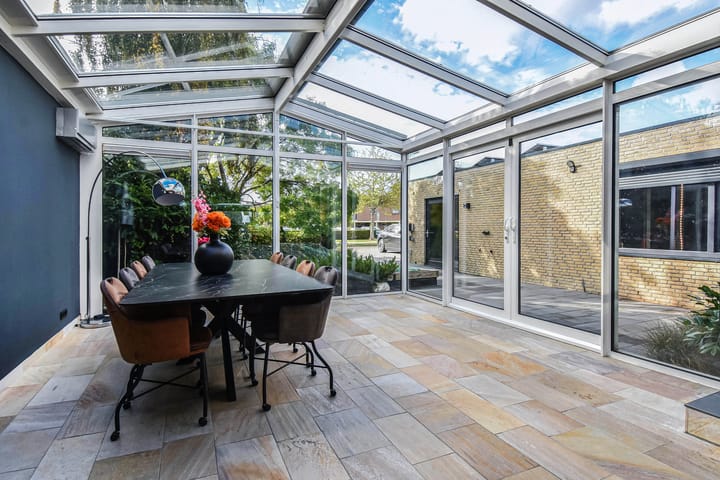 Foto 3 van Planetenweg 7