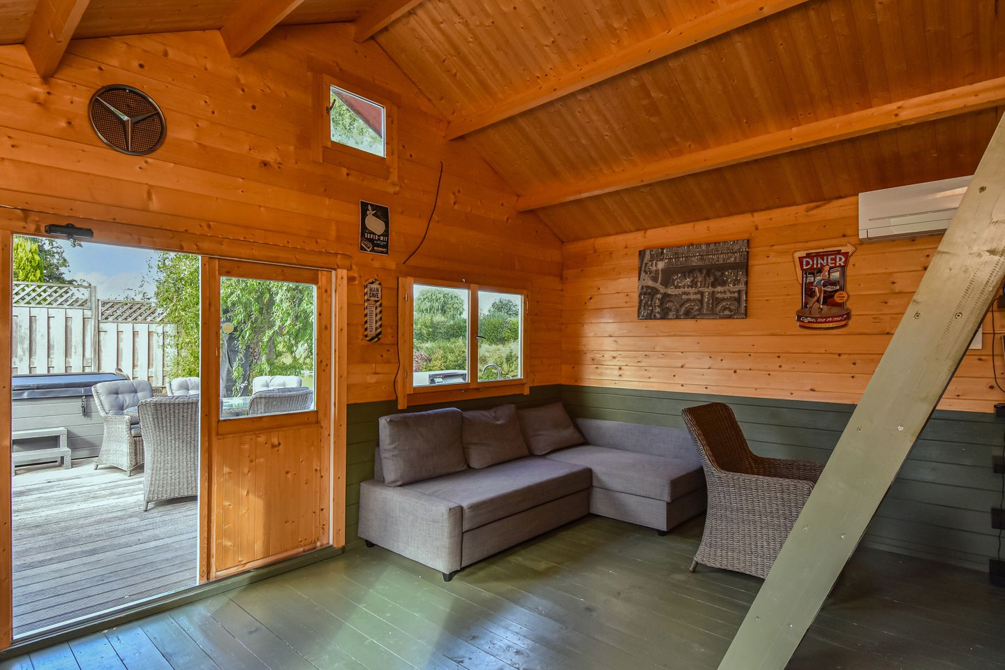 Foto 5 van Planetenweg 7