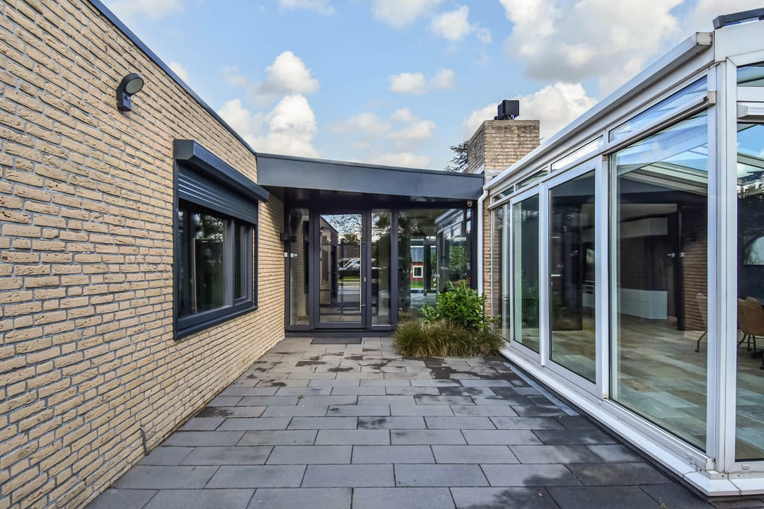 Foto 7 van Planetenweg 7