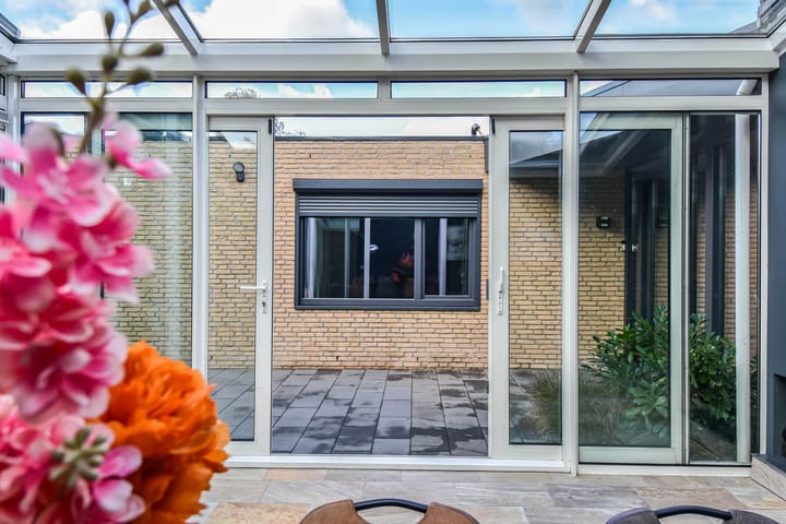 Foto 20 van Planetenweg 7