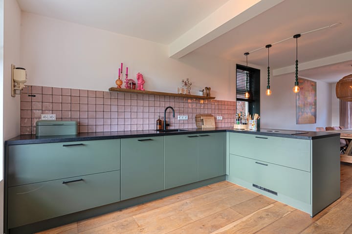 Photo 7 of Oudezijl 6-A