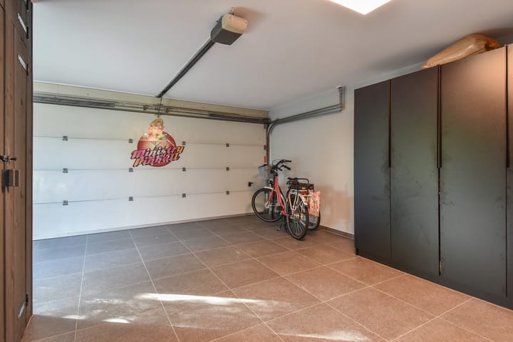 Foto 48 van Planetenweg 7