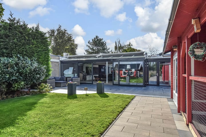 Foto 54 van Planetenweg 7