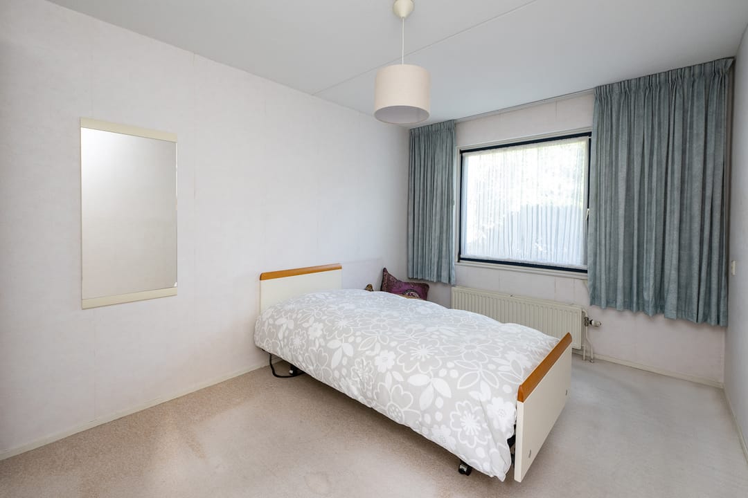 Foto 17 van Izak Osstraat 55