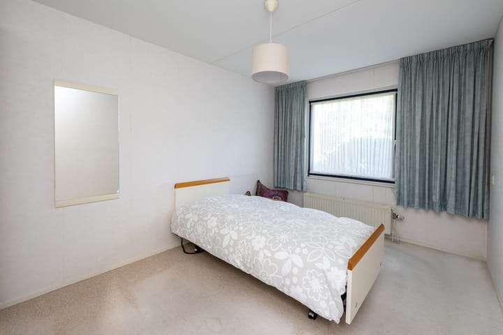 Foto 17 van Izak Osstraat 55