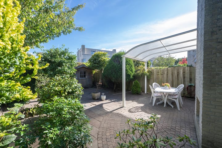 Foto 25 van Izak Osstraat 55