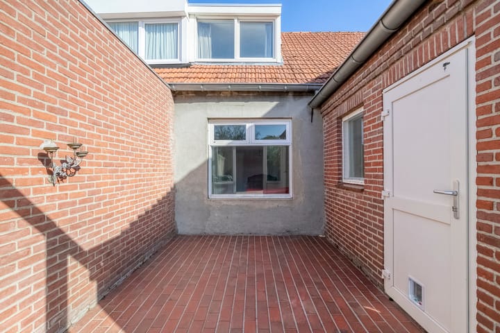 Foto 26 van Molenstraat 63