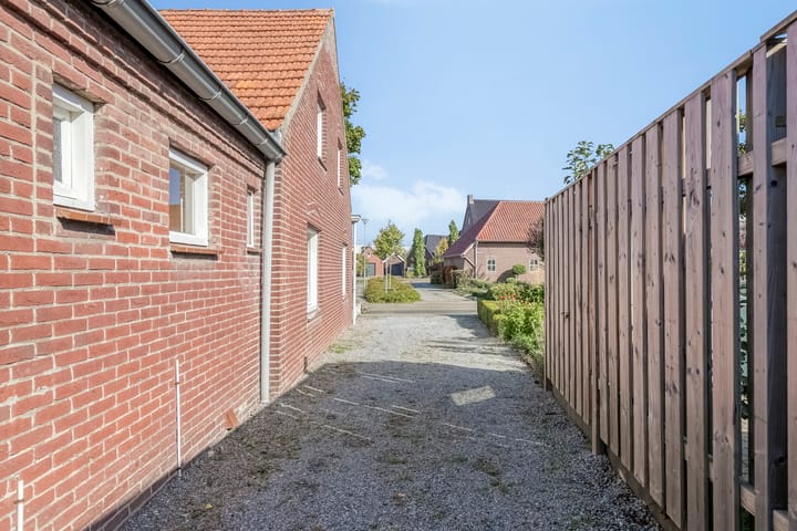 Foto 40 van Molenstraat 63