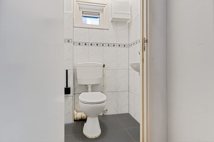 Photo 9 of Waterstraat 26