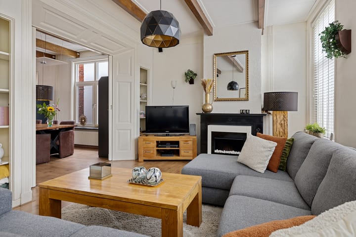 Photo 16 of Waterstraat 26